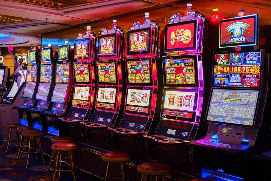 Slot Zeus vs Hades: Duel Epik dengan Fitur Bonus Paling Seru!